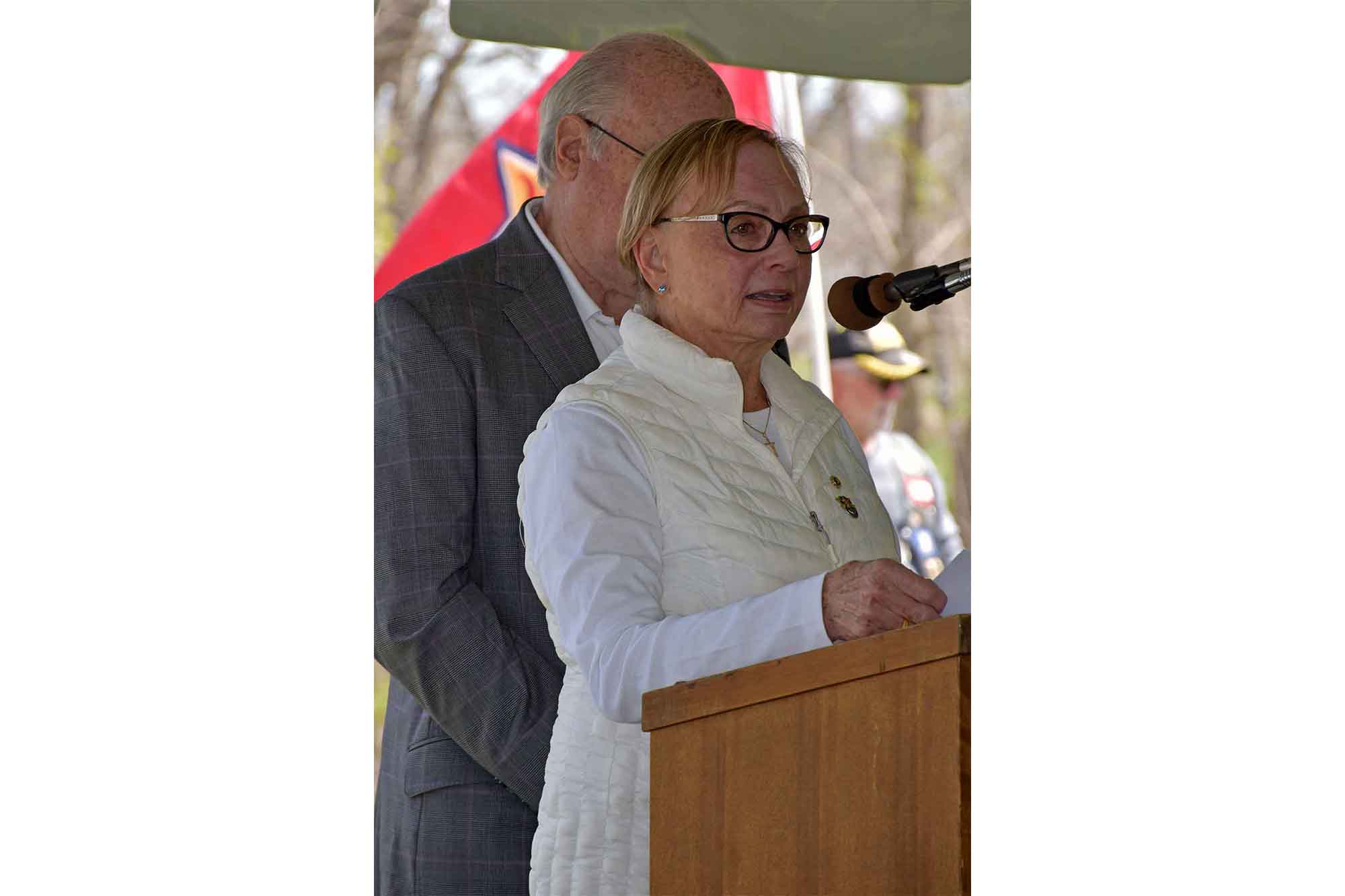 APK Charities - Gold Star Family Memorial Monument